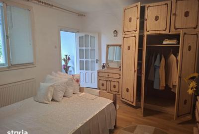 Casă cu 10 camere cu Teren 1200 Mp în Bucov - 19
