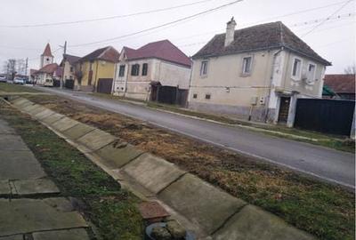 Casă cu 4 camere semidecomandat în Marpod - 4