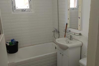 Inchiriez garsoniera - 1