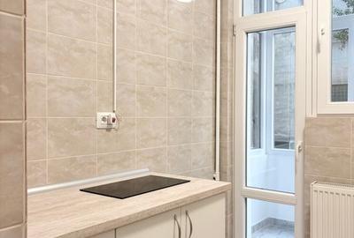 APARTAMENT CU 3 CAMERE DECOMANDAT AFLAT LANGA PIATA AMZEI - RETRAS DE LA STRADA - 8