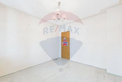 Apartament cu 3 camere semidecomandat în Colentina - 15