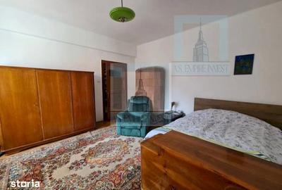 Apartament cu 4 camere decomandat în Centrul Istoric - 5