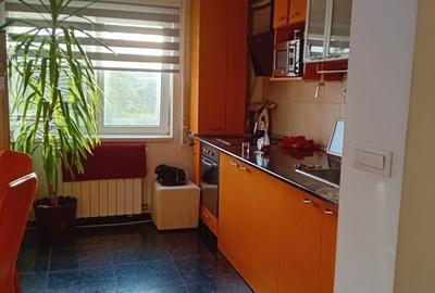 Apartament cu 4 camere decomandat în Brâncoveanu - 3