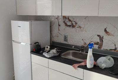 Apartament cu 2 camere decomandat în Ultracentral - 2