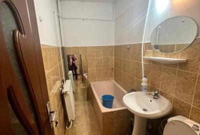 Garsoniera de inchiriat, zona Doi Voievozi, Radauti - 8