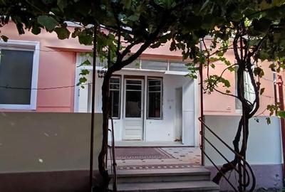 Casă cu 4 camere în Orașul Nou - 7