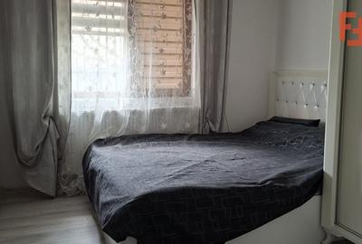 Casă individuală cu 3 camere cu Canalizare în Sânmihaiu Român - 4