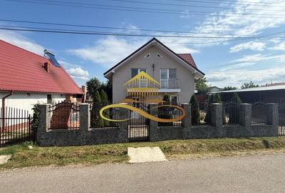 Casa de vanzare in Bacau Saucesti spatioasă cu etaj separat - 31