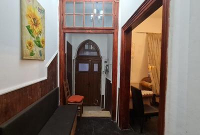 Casă individuală cu 5 camere cu Canalizare în Calea Victoriei - 3