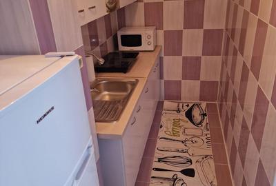 Apartament cu 2 camere decomandat în Central - 2