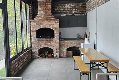 Apartament cu 2 camere decomandat în Piața Centrală - 1