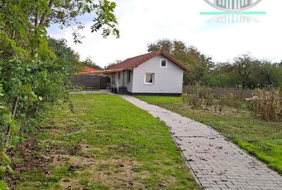Casa individuala si teren de vanzare in Fagaras