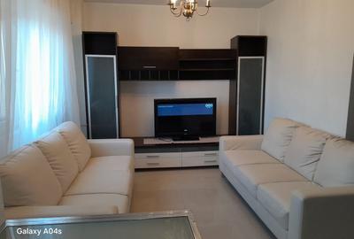 Inchiriez apartament 3 camere, Unirii, mobilat modern, metrou aproape - 1