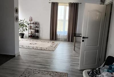 Casă cu 3 camere cu Teren 600 Mp în Sud - 6