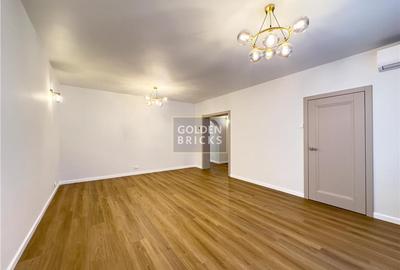 Apartament cu 5 camere decomandat în Aviatorilor - 2