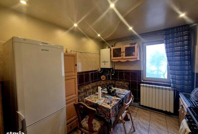 Apartament cu 3 camere decomandat în Central - 3