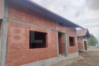 Casa la rosu, 350 mp utili, zona Marginea - 15