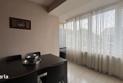 Apartament cu 3 camere decomandat în Intim - 8