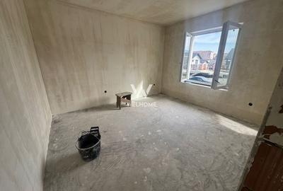 Casă individuală cu 4 camere cu Canalizare în Central - 4