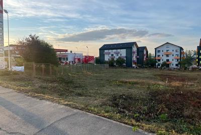 TEREN INTRAVILAN 1800MP CENTRAL CU PUZ APROBAT, SPRE VANZARE - 1