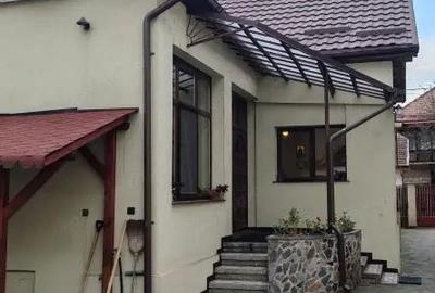 Casă cu 3 camere cu Teren 327 Mp în Central - 6