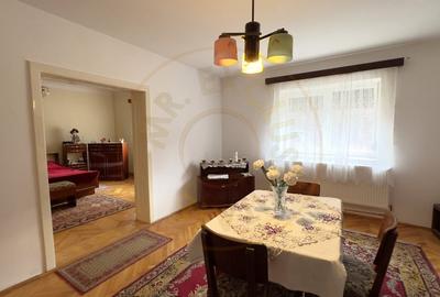 Casa 4 camere, Teren 3.489 mp Str.Petofi Șandor Nr.99 - Carei - 4