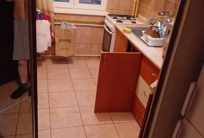 Apartament 2 camere-2 min metrou 1 Decembrie 1918-Comision 0% - 3