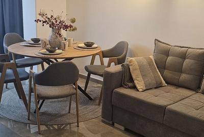 Apartament cu 2 camere în 23 August - 6