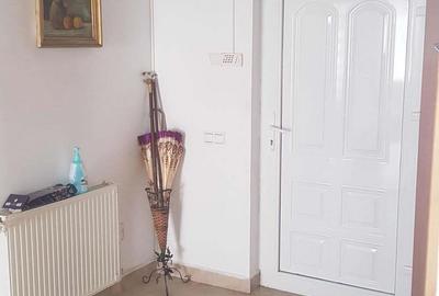 Casă cu 5 camere cu Teren 360 Mp în Techirghiol