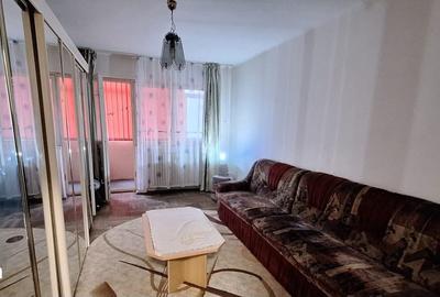 Apartament cu 2 camere decomandat în Podgoria - 1
