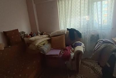 Apartament de vânzare, 2 camere, zona Între Lacuri, etaj 2 - 1