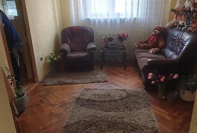 Casă cu 3 camere cu Teren 33 Mp în Dorobanți - 1