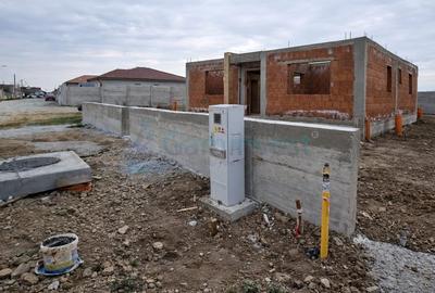 Casă individuală cu 4 camere cu Canalizare în Sântandrei - 3