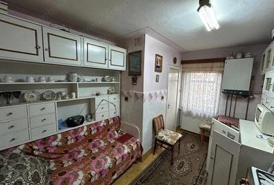 Apartament 3 camere, decomandat - Cugir - 6