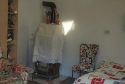 Casă cu 3 camere cu Teren 130 Mp în Străulești - 1