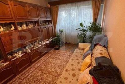 Apartament cu 4 camere decomandat în Micro 17 - 8