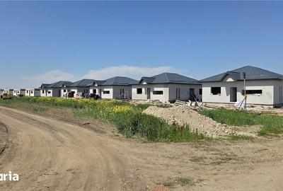 Casă cu 4 camere cu Teren 479 Mp în Domnești - 5