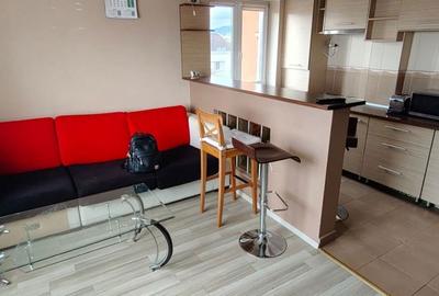 Apartament cu 2 camere în Centrul Civic