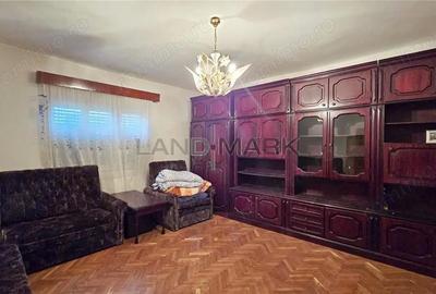 Casă cu Teren 910 Mp în Central - 2