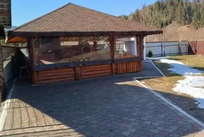 Casă cu 4 camere cu Teren 5200 Mp în Rădăuți - 11
