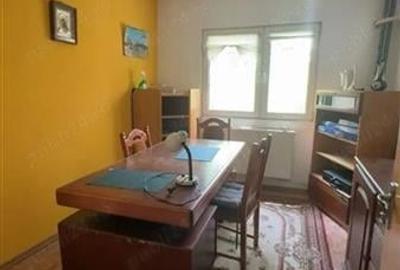Apartament 4 camere, Titulescu - 1