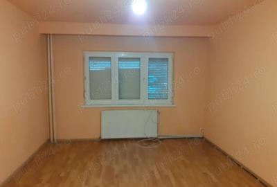 Apartament cu 2 camere decomandat în Calarași 4 - 13