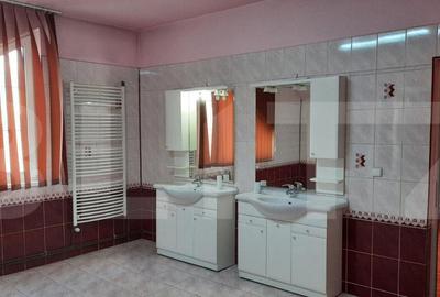 Oportunitate de investitie! Casa individuala 9 camere, 868 - 7