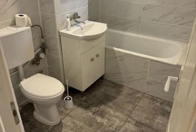 Apartament cu 2 camere decomandat în Calea București - 2