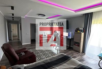 Casă cu 4 camere cu Teren 6.5 Mp în Central - 12