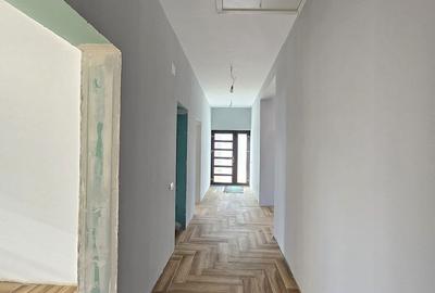 Casă cu 4 camere cu Canalizare în Ștefănești - 10