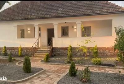 Casă cu 3 camere în Băcia - 14