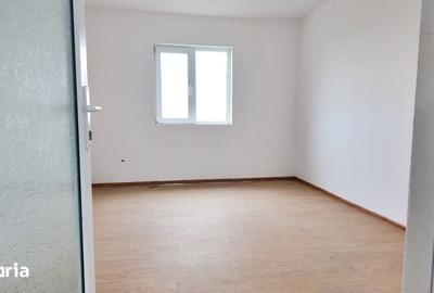Casă cu 3 camere cu Teren 400 Mp în Central - 11