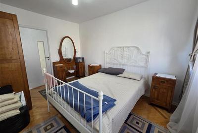 Apartament cu 3 camere semidecomandat, mobilat în Centrul Civic - 13