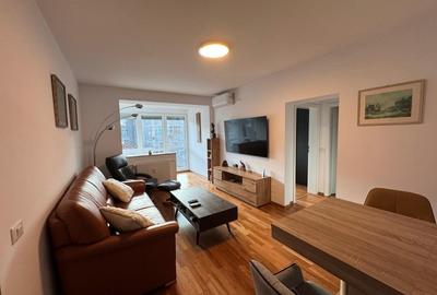 Vanzare apartament renovat doua camere mobilat/utilat Palatul Cotroceni - 4